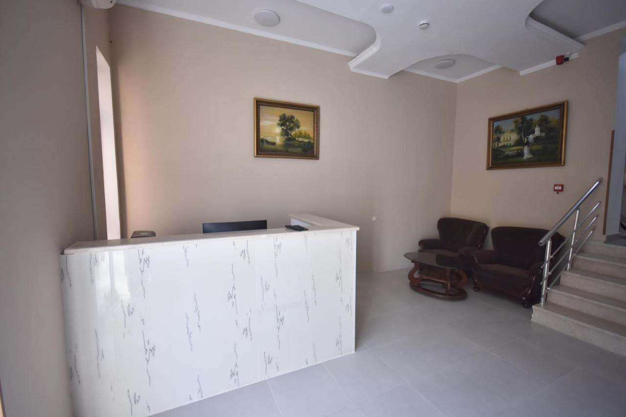Hotel Samegrelo Зугдиди Экстерьер фото